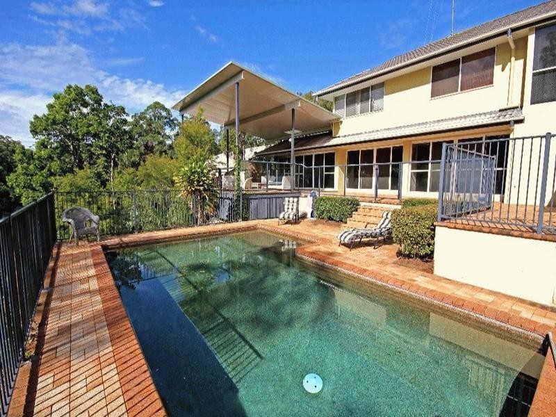 2 Satinwood Court, Bardon QLD 4065