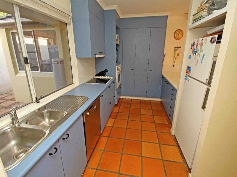 2 Satinwood Court, Bardon QLD 4065