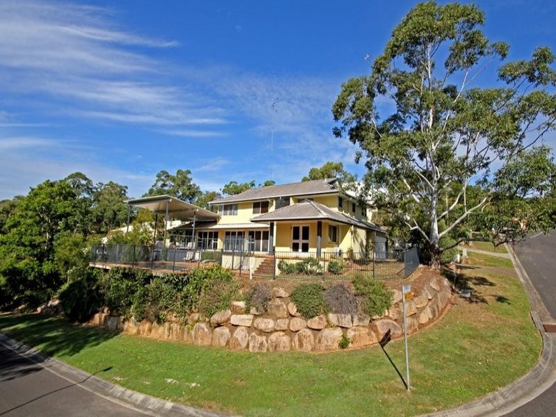 2 Satinwood Court, Bardon QLD 4065