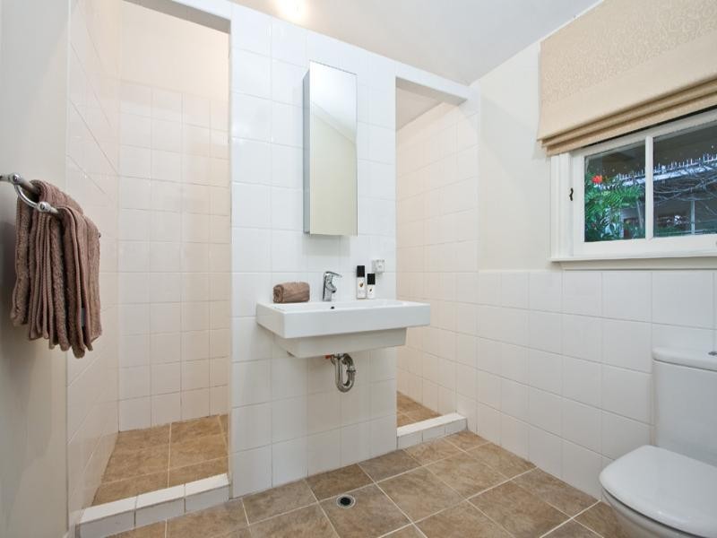 45 Mornington Street, Red Hill QLD 4059