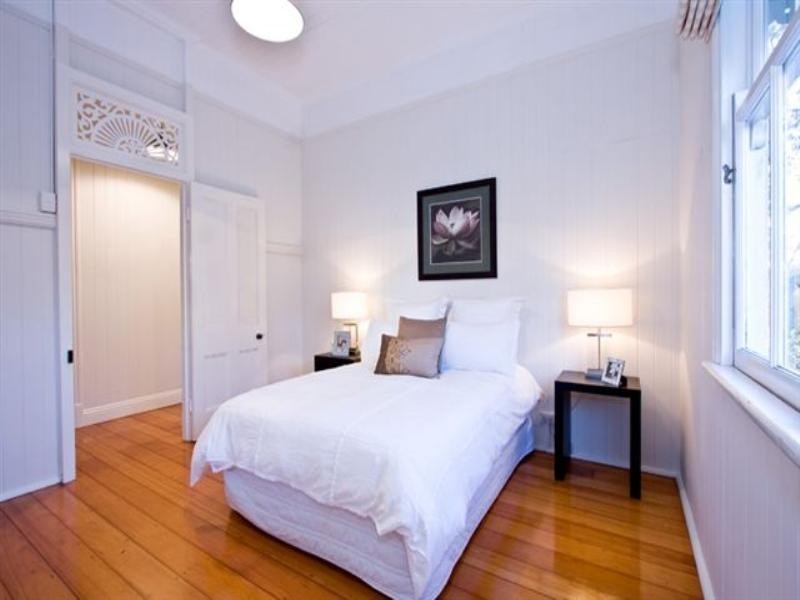 45 Mornington Street, Red Hill QLD 4059