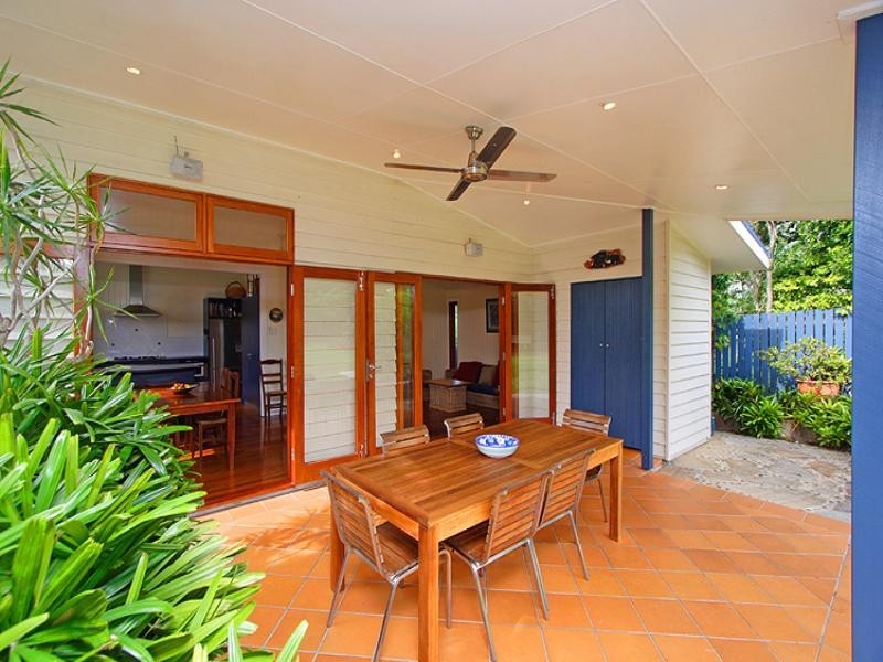 34 Mahara Street, Bardon QLD 4065