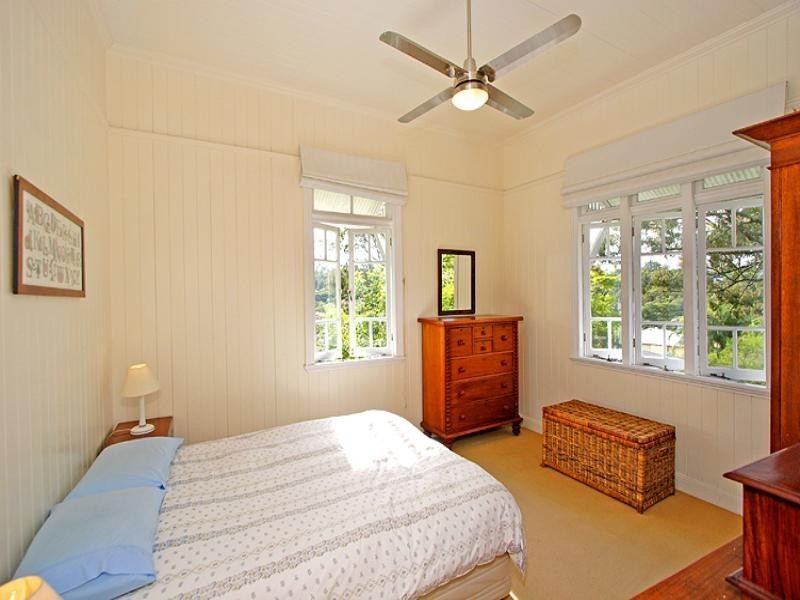 34 Mahara Street, Bardon QLD 4065