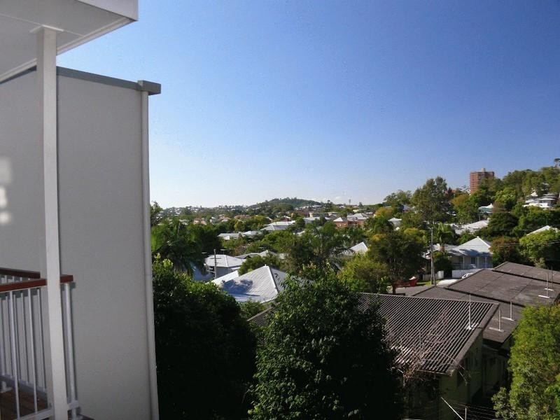 4/22B Hampson Street, Kelvin Grove QLD 4059