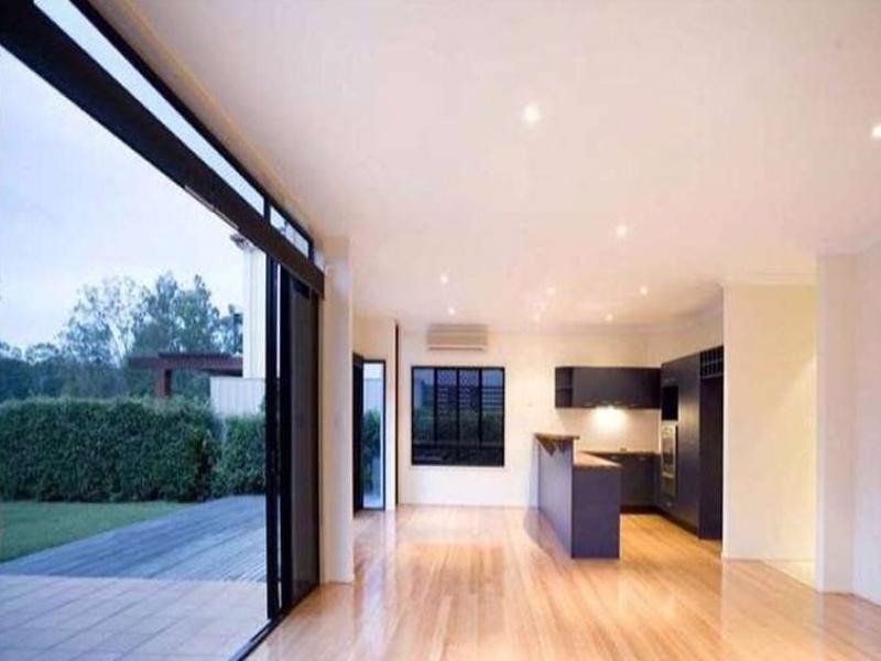 7 Samuel Place, Sinnamon Park QLD 4073