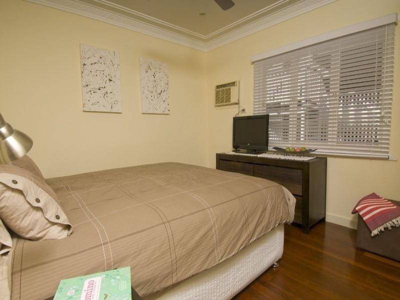 107 Alexandra Street, Bardon QLD 4065