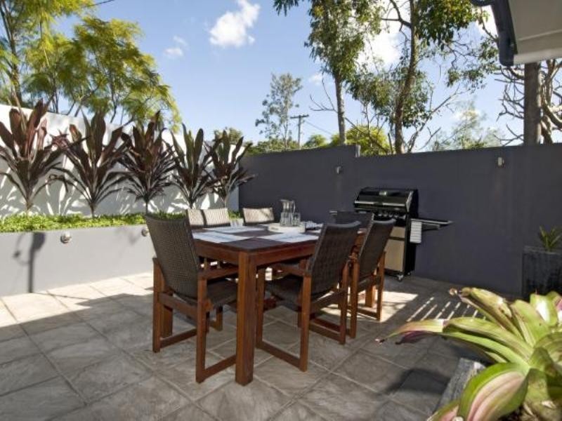 107 Alexandra Street, Bardon QLD 4065