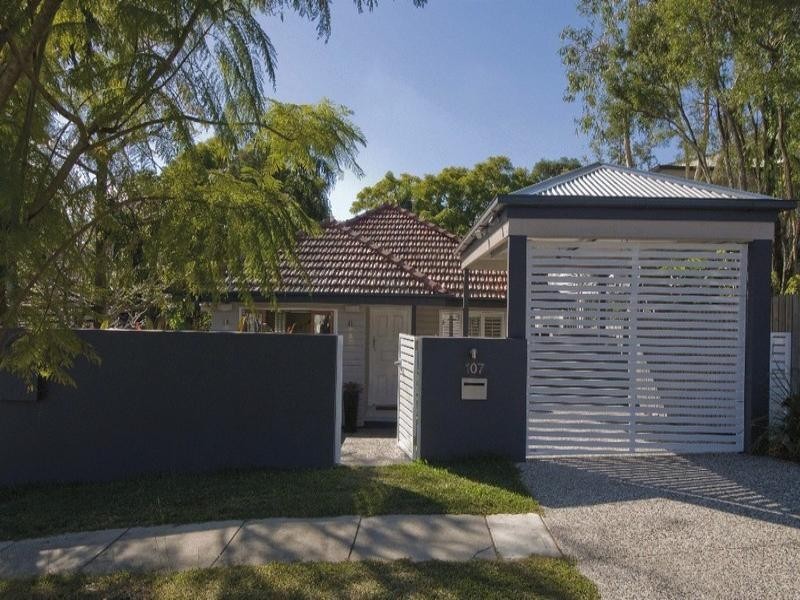 107 Alexandra Street, Bardon QLD 4065