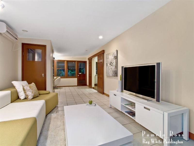 1233 Waterworks Road, The Gap QLD 4061