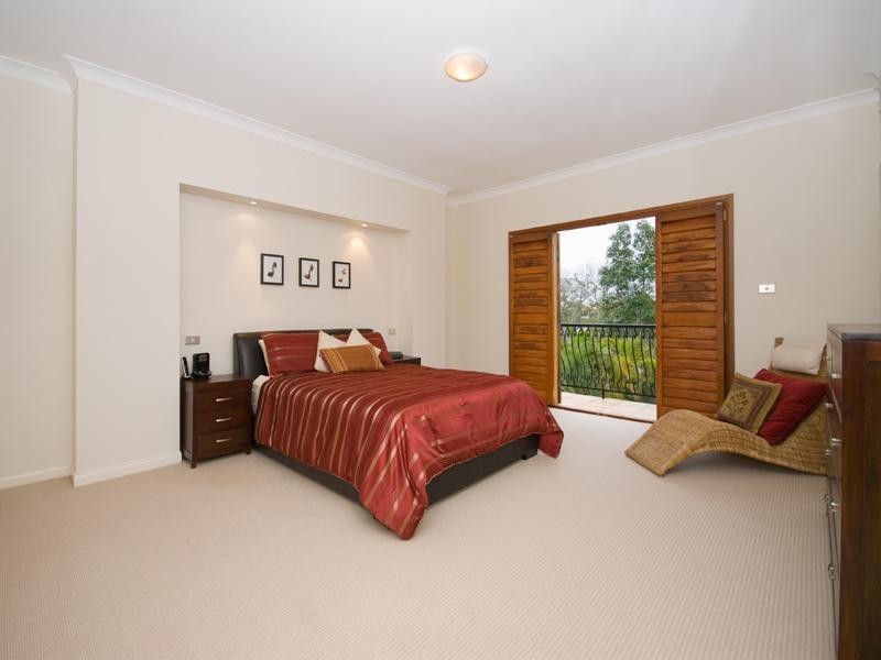 34 Portside Place, Bulimba QLD 4171