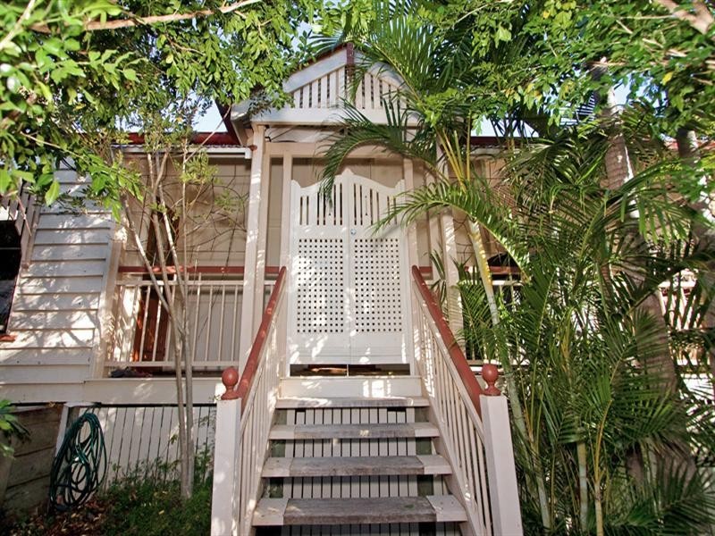 44 Craig Street, Red Hill QLD 4059