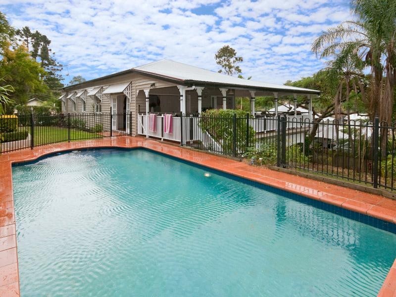 11 Brindle Street, Paddington QLD 4064