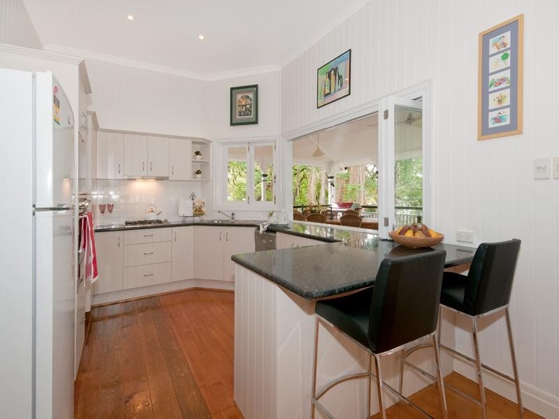 11 Brindle Street, Paddington QLD 4064