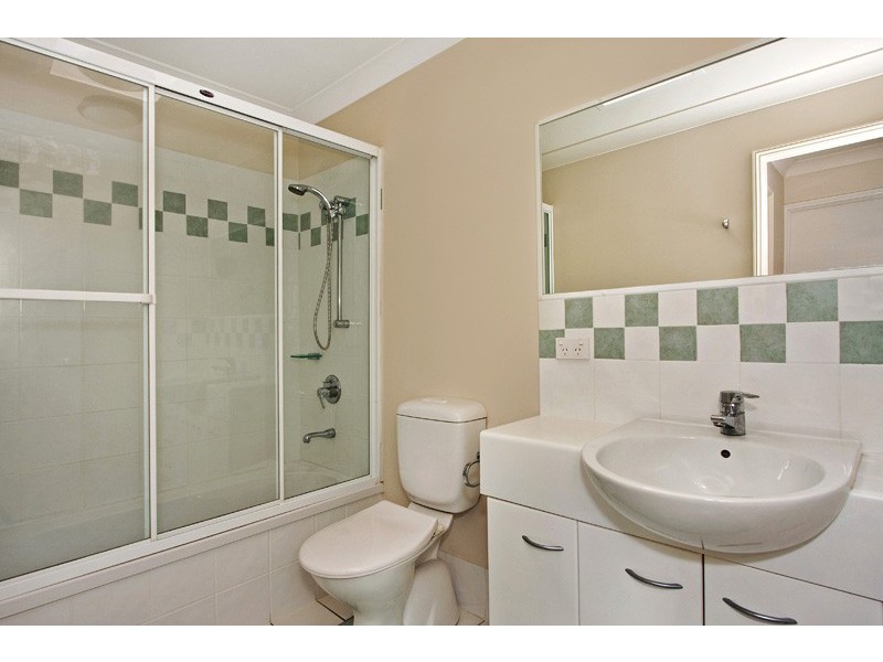 36/360 Simpsons Road, Bardon QLD 4065