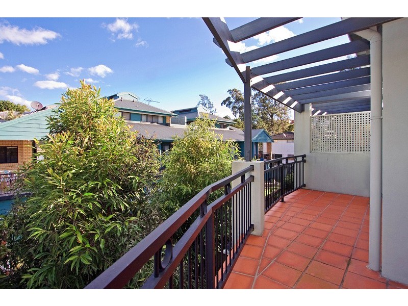 4/32 Maryvale Street, Toowong QLD 4066