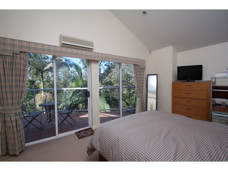 2/62 Ryans Road, St Lucia QLD 4067