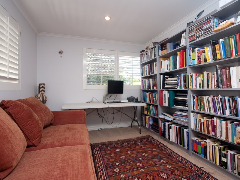 2/62 Ryans Road, St Lucia QLD 4067