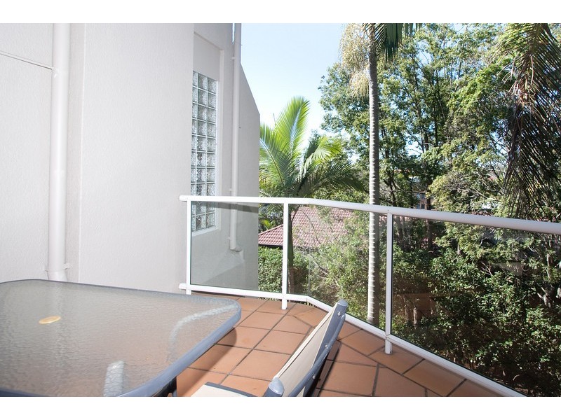 2/62 Ryans Road, St Lucia QLD 4067