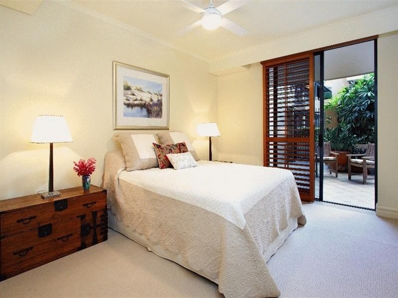 76 Thorn Street, Kangaroo Point QLD 4169