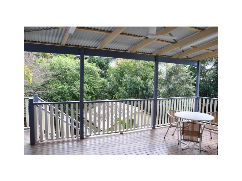 98 Cochrane Street, Red Hill QLD 4059