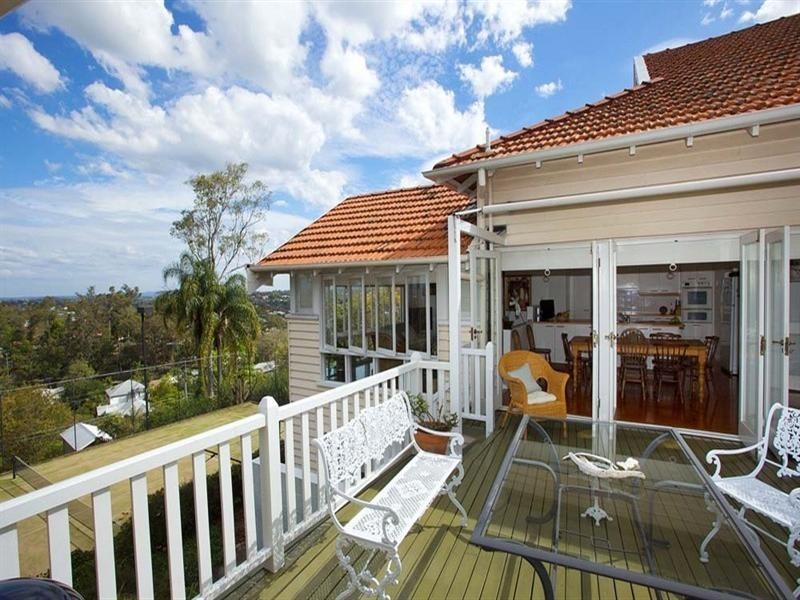 17 Garfield Drive, Paddington QLD 4064