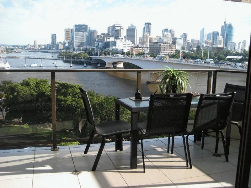 26 Lower River Terrace, South Brisbane QLD 4101