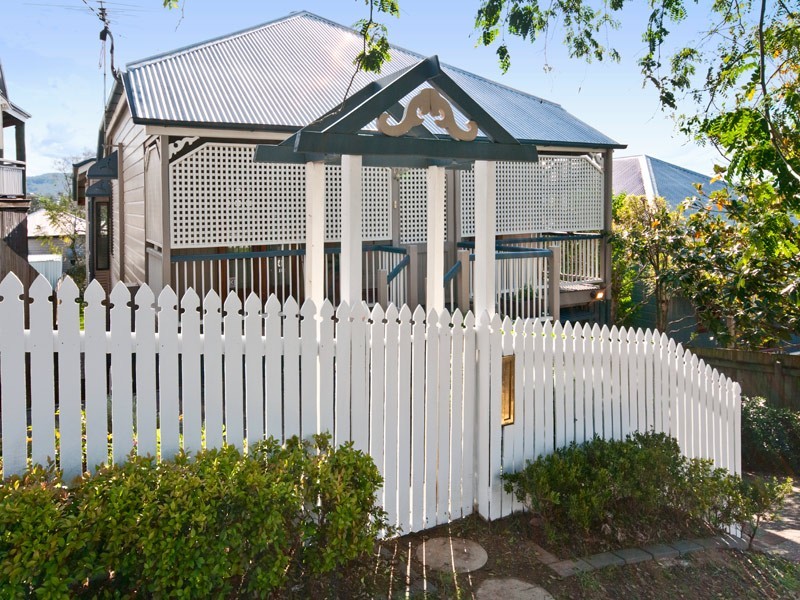 24 Murray Street, Red Hill QLD 4059