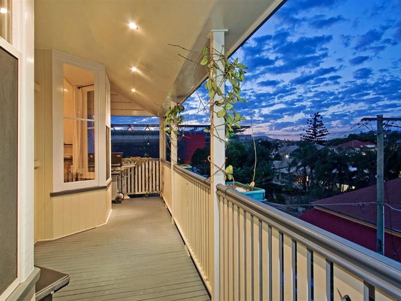 2/12 Sheriff Street, Brisbane QLD 4000