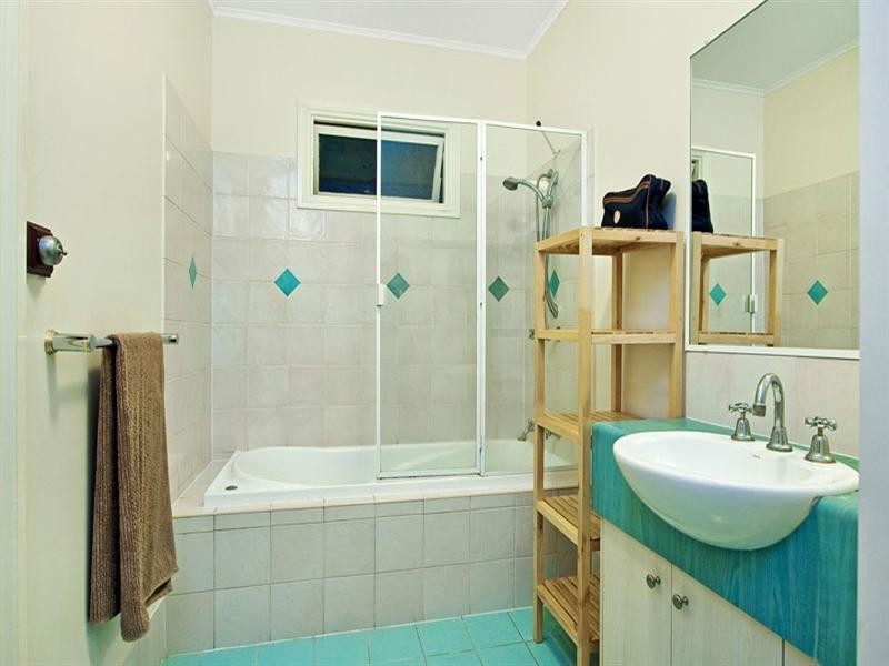 2/12 Sheriff Street, Brisbane QLD 4000