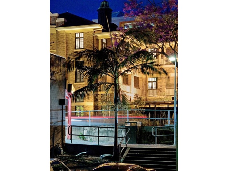 2/12 Sheriff Street, Brisbane QLD 4000