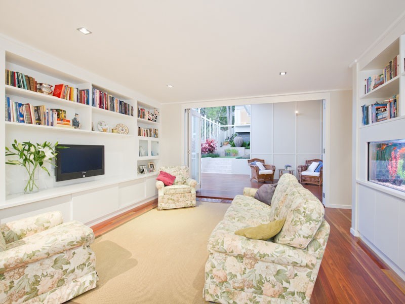 40 Barnett Road, Bardon QLD 4065