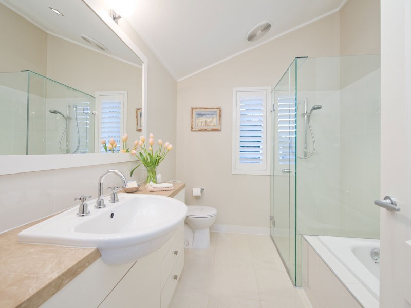 40 Barnett Road, Bardon QLD 4065