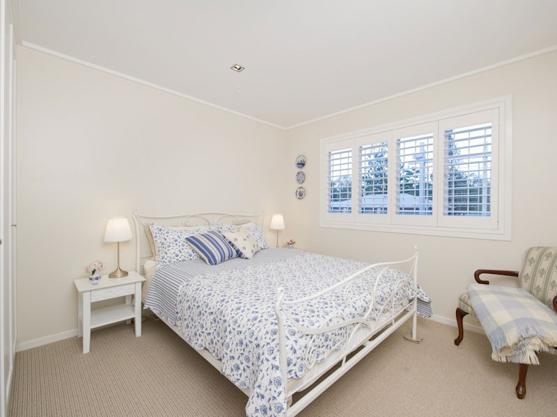 40 Barnett Road, Bardon QLD 4065