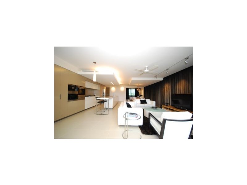 90 Wynnum Road, Norman Park QLD 4170