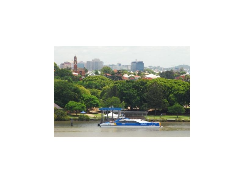 90 Wynnum Road, Norman Park QLD 4170