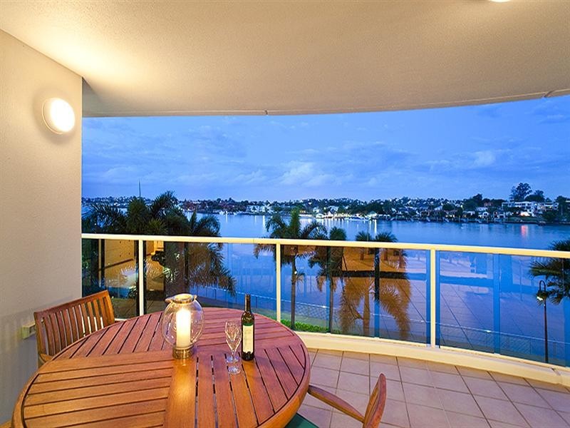 302/1 Gray Street, New Farm QLD 4005