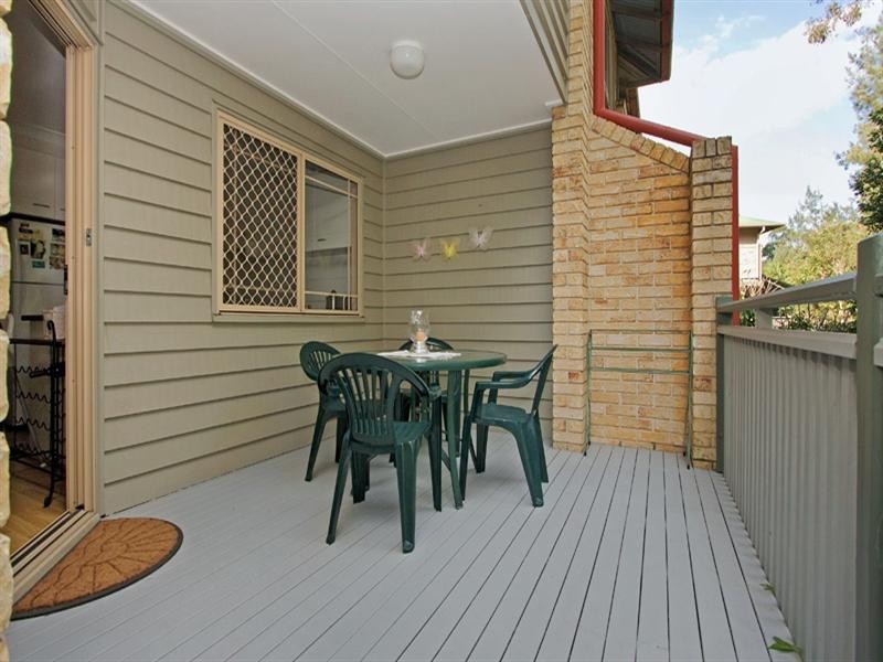 40/360 Simpsons Road, Bardon QLD 4065