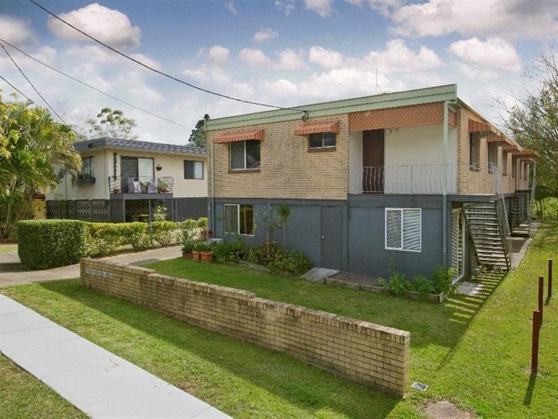 2/34 Praed Street, Red Hill QLD 4059