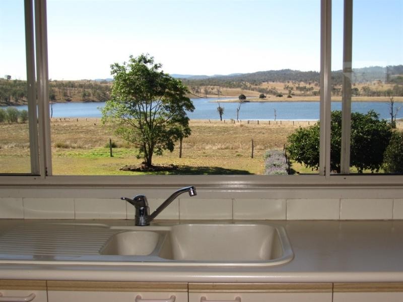 80 Macfarlane Road, Bryden QLD 4312