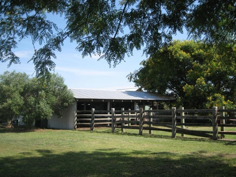 80 Macfarlane Road, Bryden QLD 4312