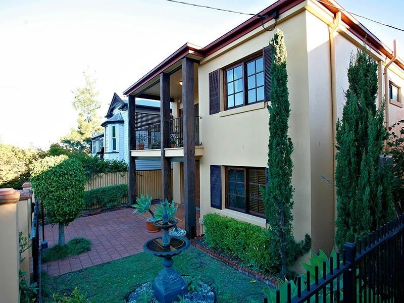 12 Fernberg Road, Paddington QLD 4064