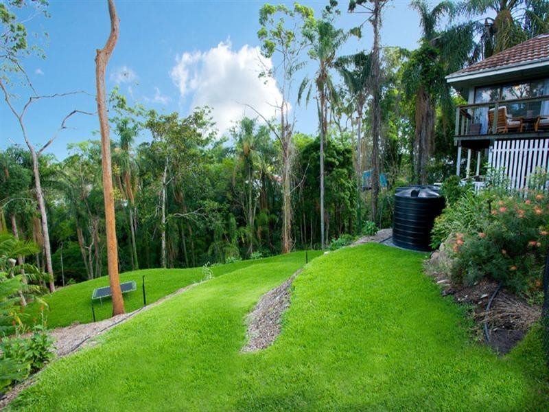 144A Simpsons Road, Bardon QLD 4065