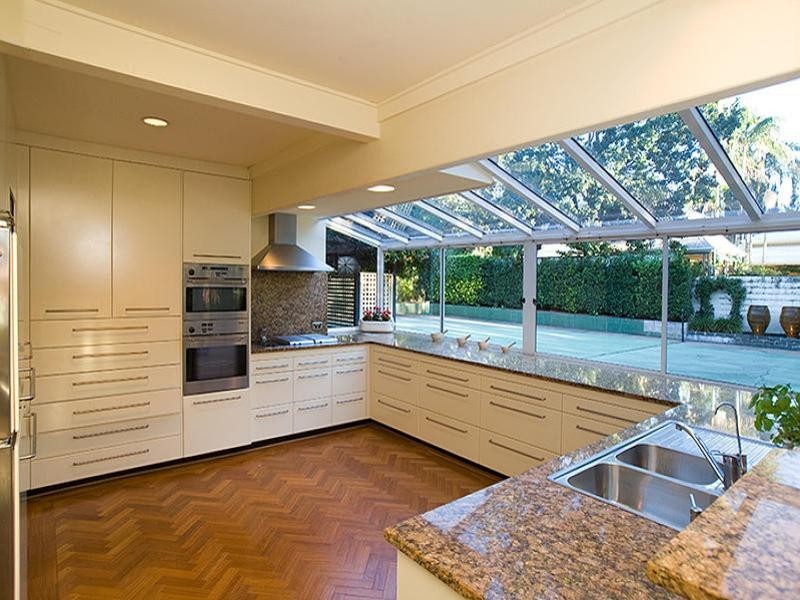 27 Sutton Street, Chelmer QLD 4068