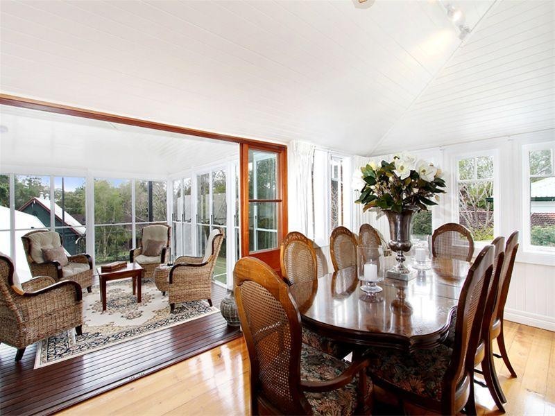 66 Lambert Road, Indooroopilly QLD 4068