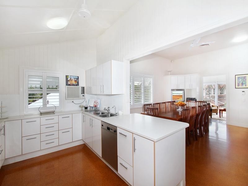 66 Lambert Road, Indooroopilly QLD 4068