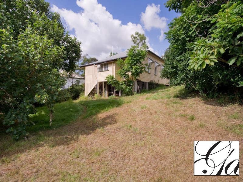 134 Boundary Road, Bardon QLD 4065