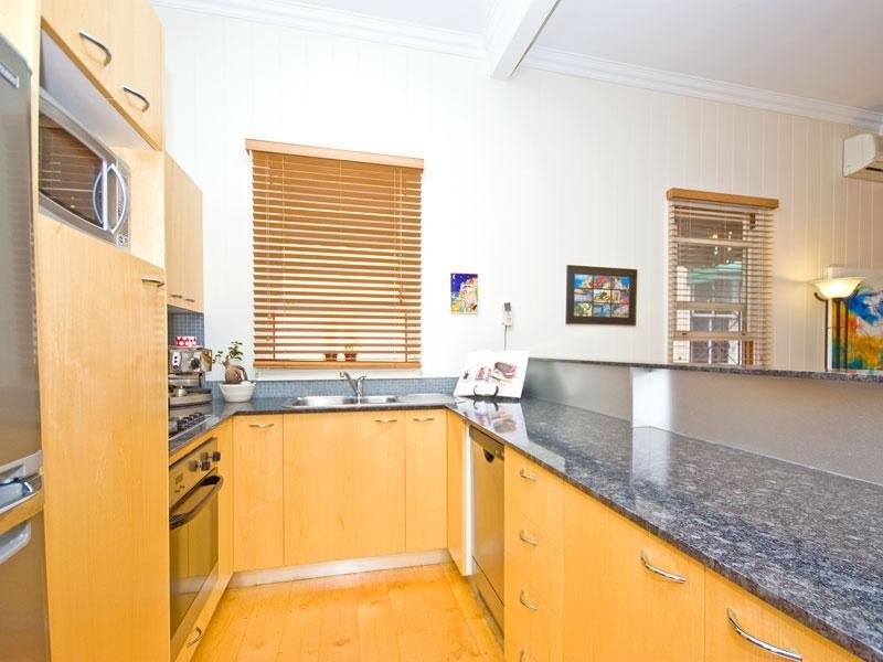 121 Fernberg Road, Paddington QLD 4064