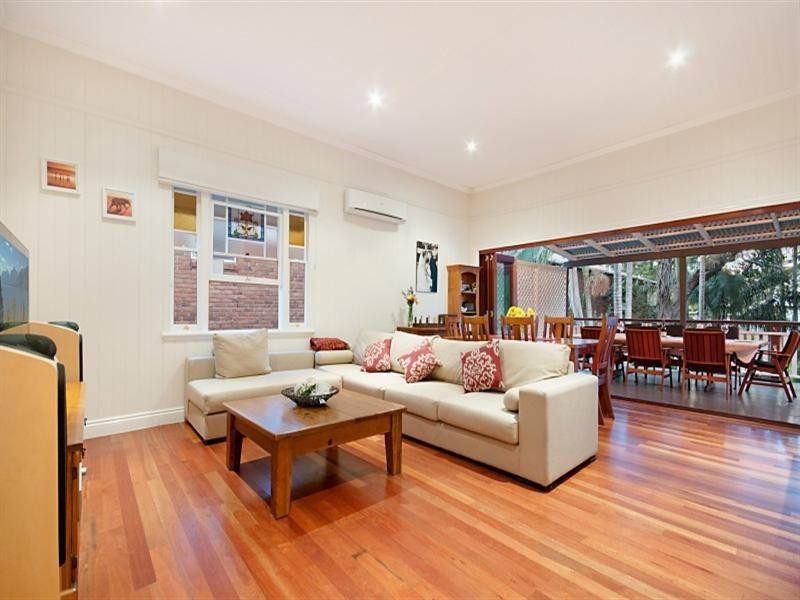 52 Dixon Street, Auchenflower QLD 4066