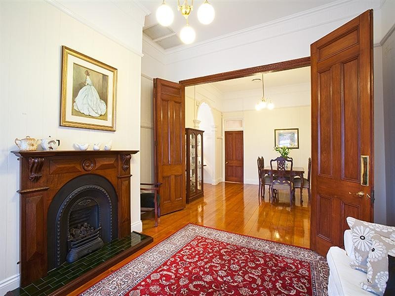 5 Dublin Street, Yeronga QLD 4104