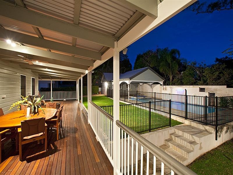 5 Dublin Street, Yeronga QLD 4104